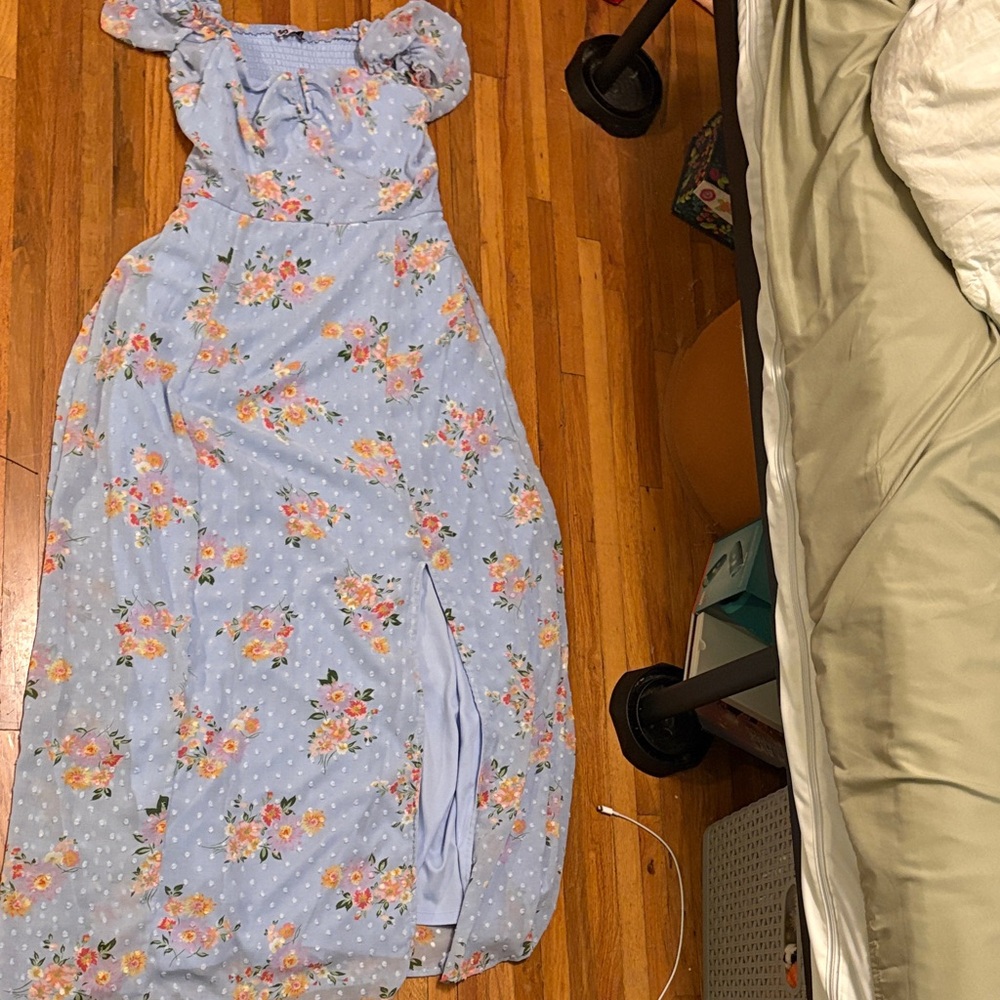SO Light Blue Floral Maxi Dress